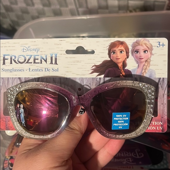 Disney Frozen II Sunglasses - Picture 1 of 2